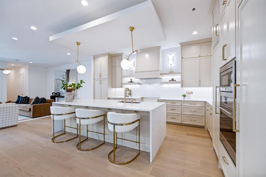 Lafoy Place - Residential