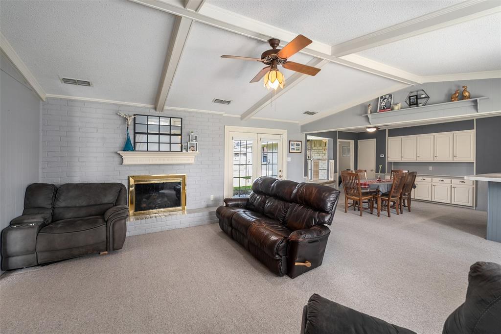 Country Club Shores - Residential