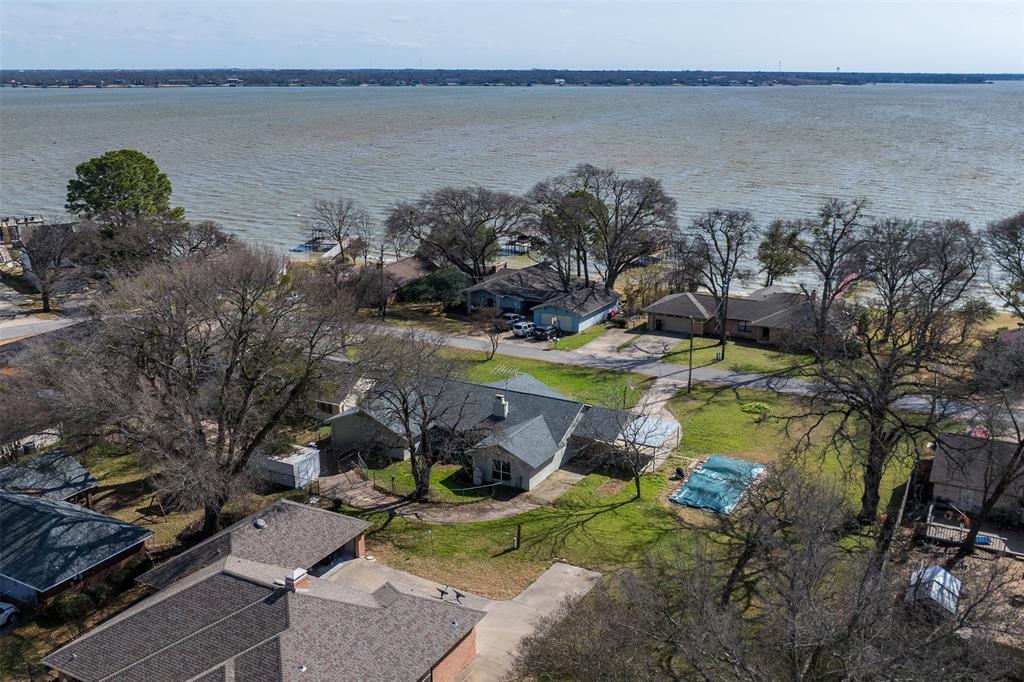 Country Club Shores - Residential