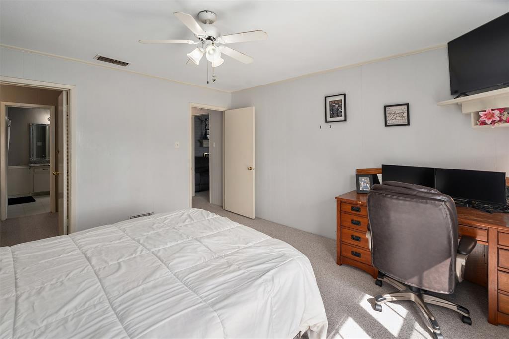 Country Club Shores - Residential