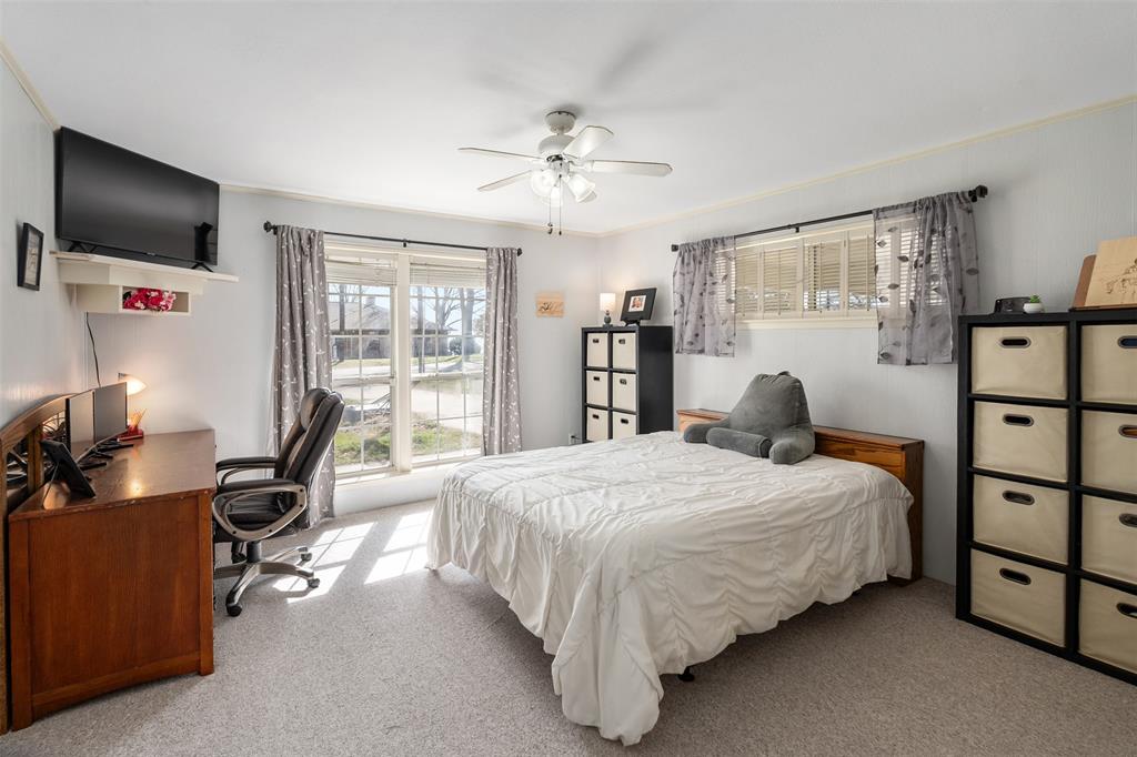 Country Club Shores - Residential
