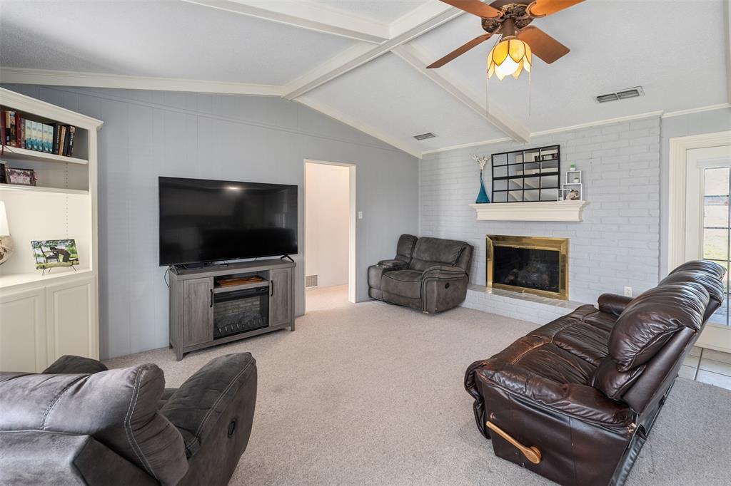 Country Club Shores - Residential