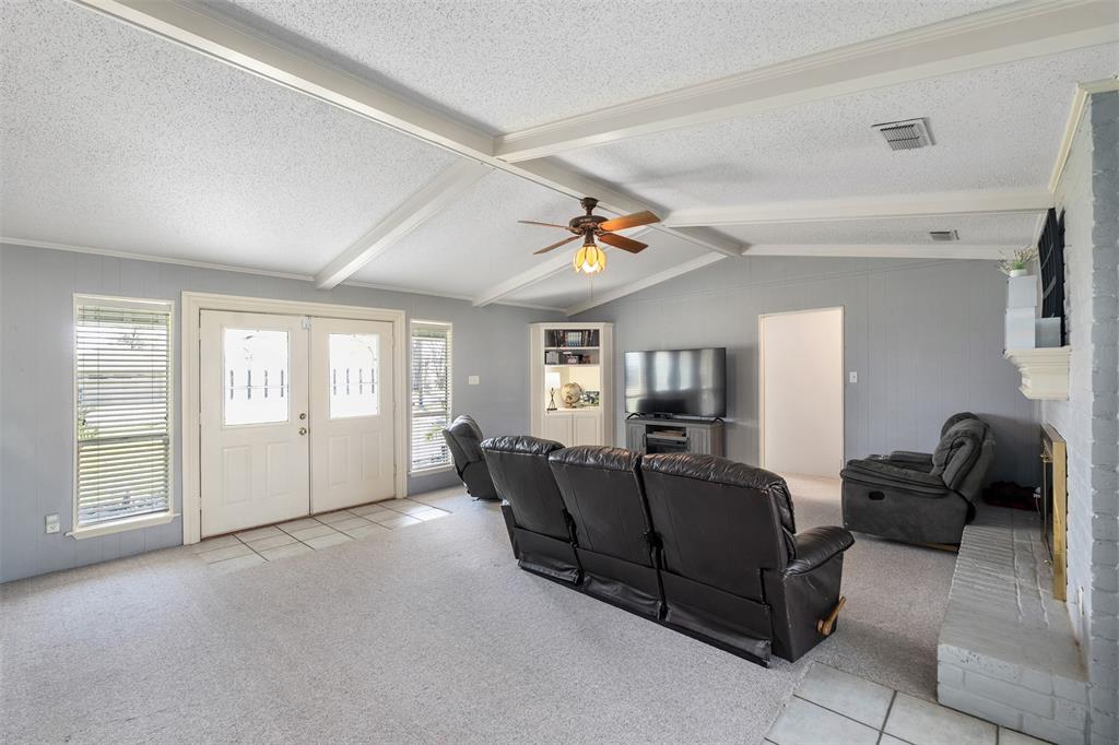Country Club Shores - Residential