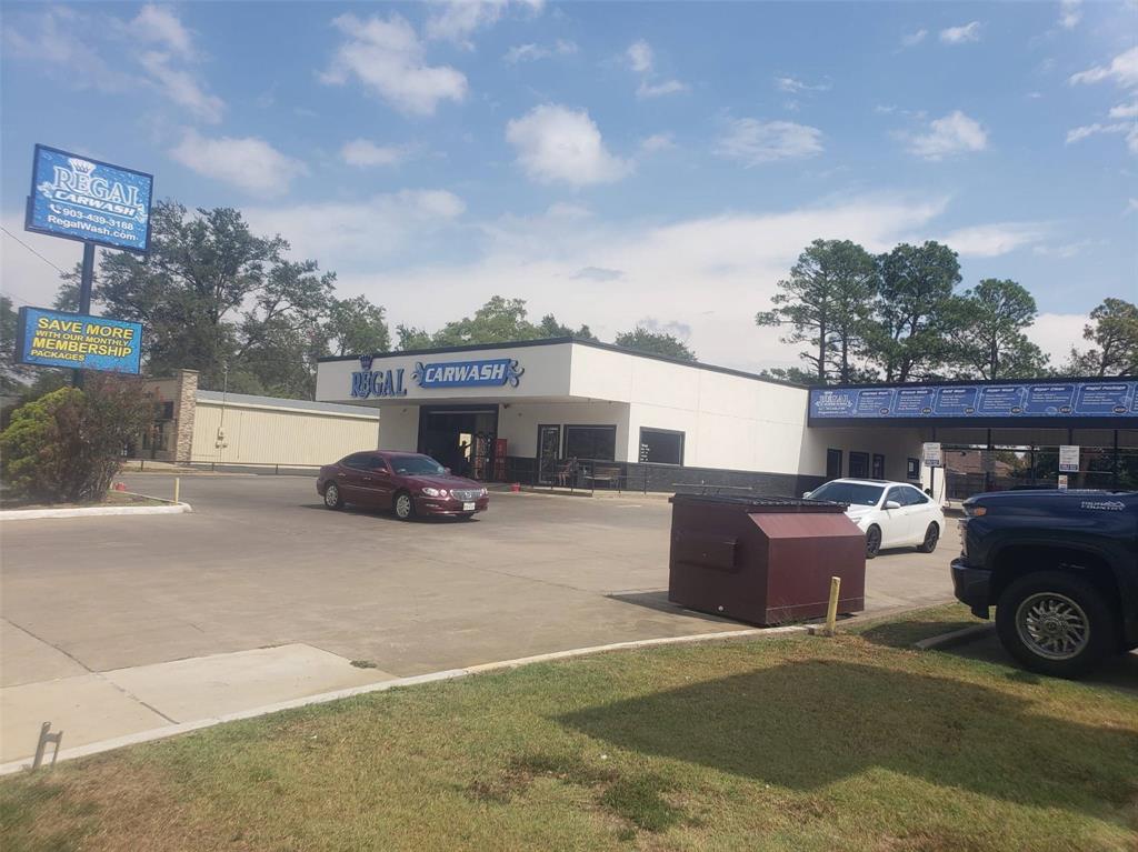 Follow I30 E to Shannon Rd W in Sulphur Springs. Take exit 124 from I30 E, Follow Shannon Rd W and S Broadway St to your destination, Merge onto Shannon Rd W, turn right onto S Broadway St.