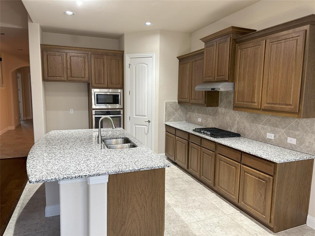 Stonebryck Manor Ph II - Residential Lease
