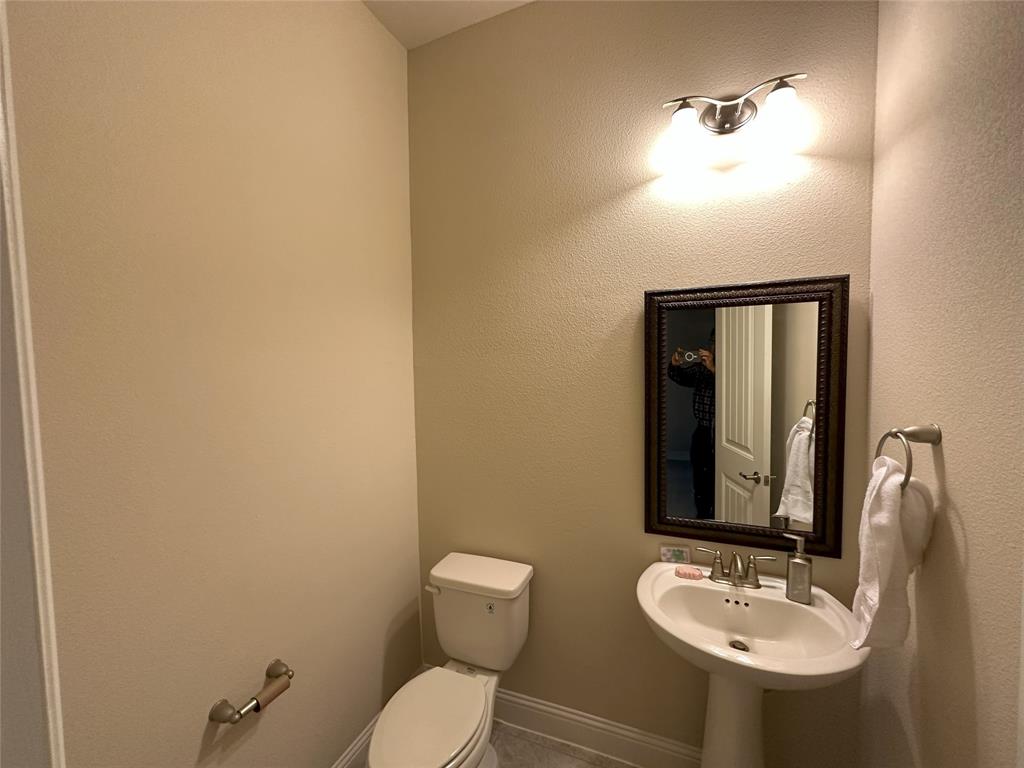 Stonebryck Manor Ph II - Residential Lease