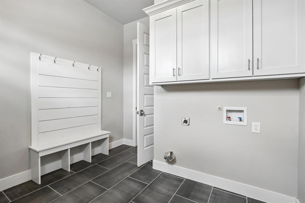 CR200 ESTATES ADDN - Residential