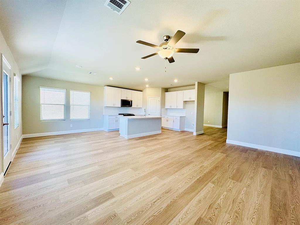 TRAILS OF LAVON PHASE 1 - Residential
