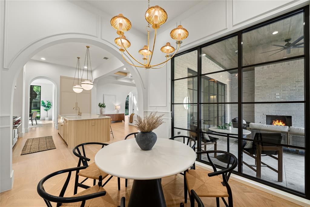 Williamson Caruth Terrace 04 Inst - Residential