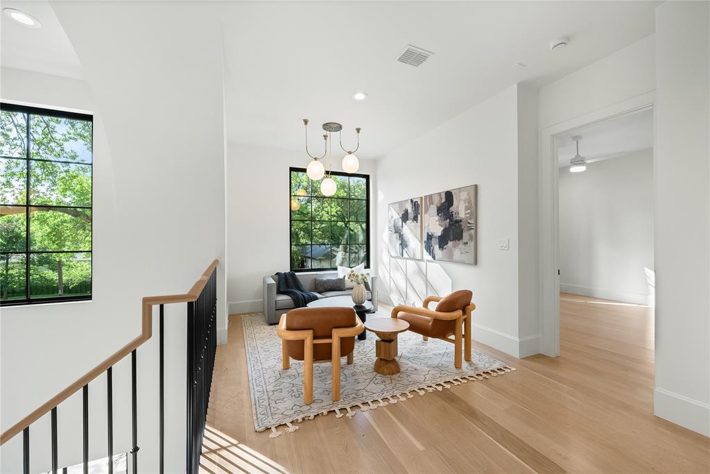 Williamson Caruth Terrace 04 Inst - Residential