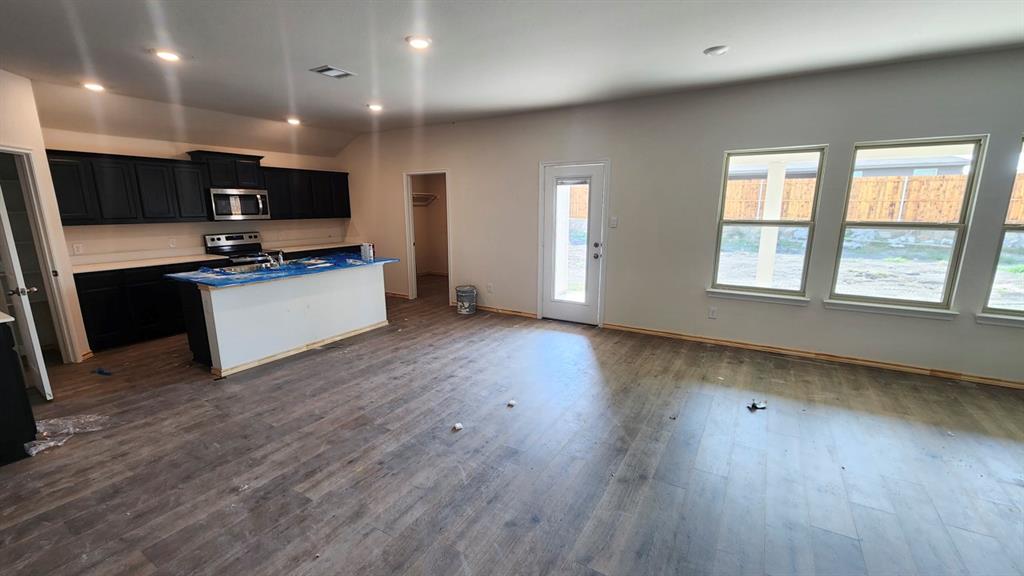 Waverly Estates - Residential