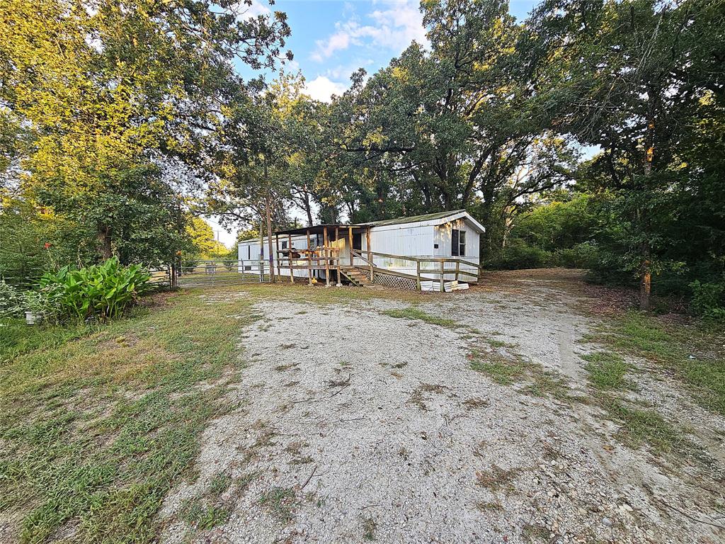 Country Place Estates Lake Limestone - Residential