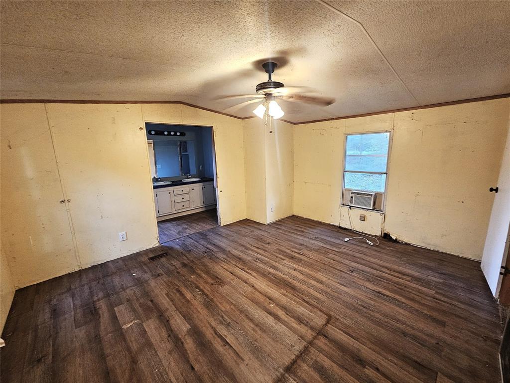 Country Place Estates Lake Limestone - Residential