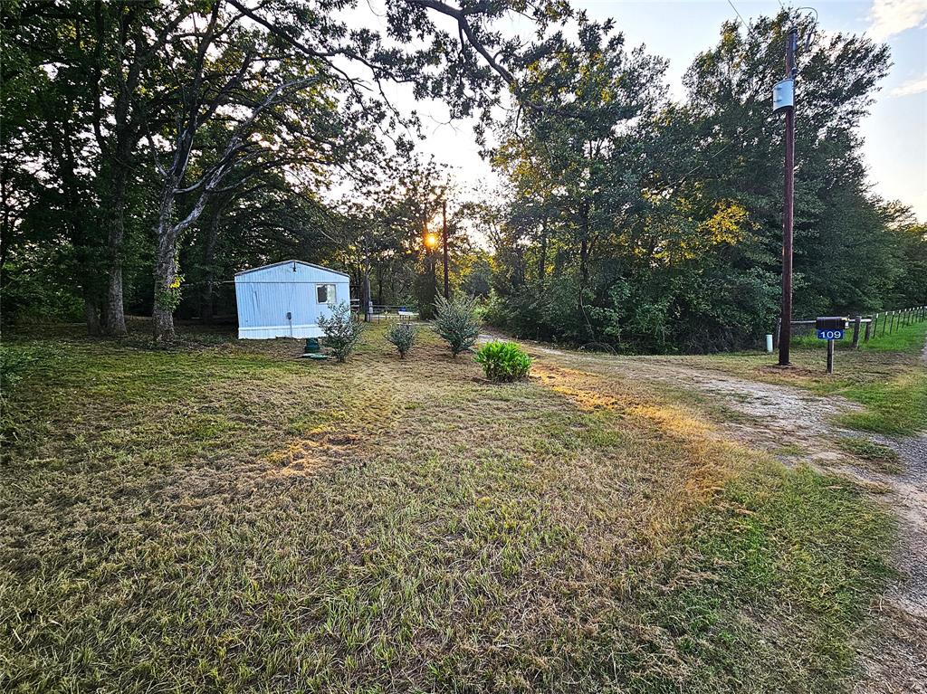 Country Place Estates Lake Limestone - Residential
