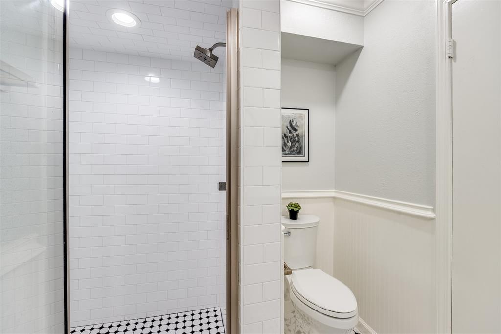 Royal Lane Condo 5800 - Residential