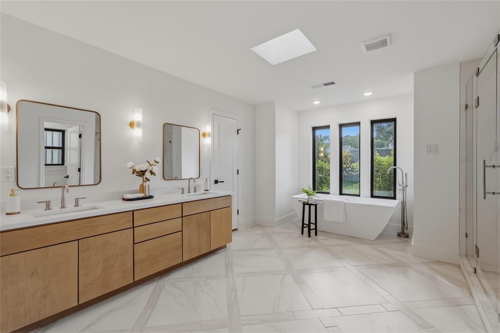 Preston Creek Rev - Residential