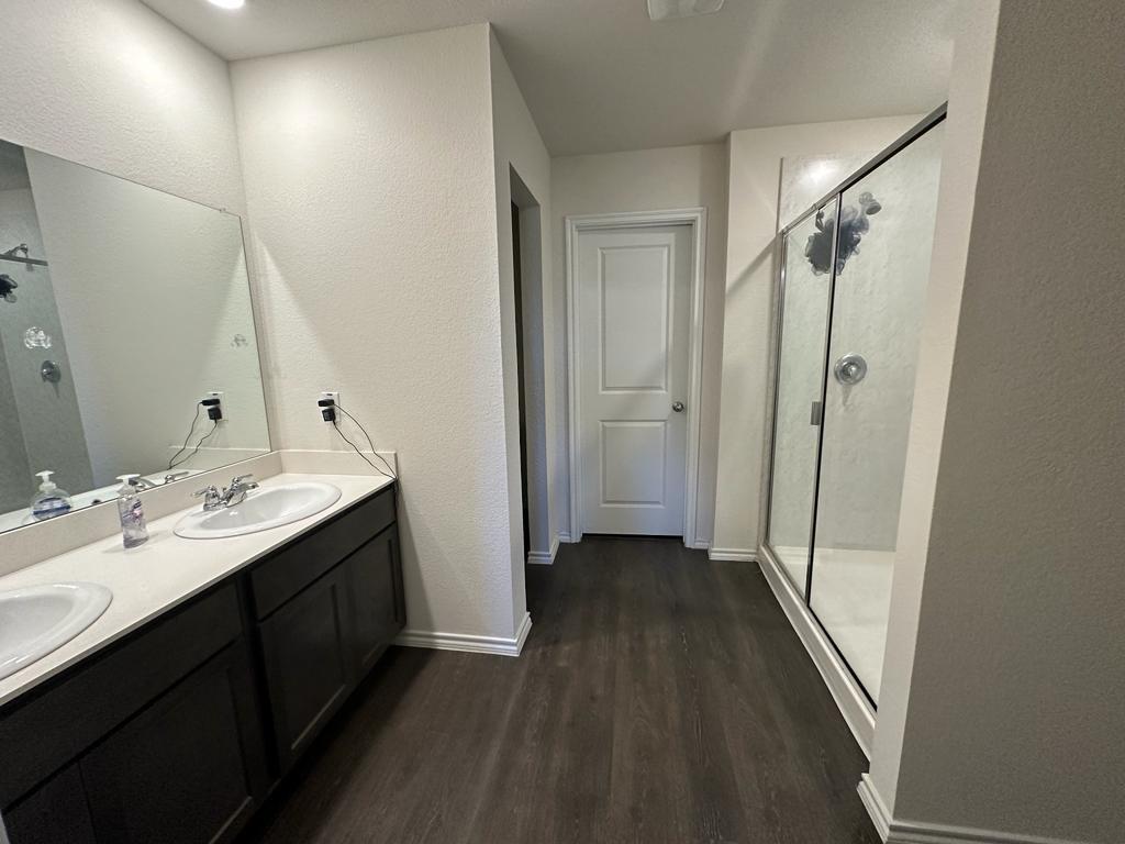 Winchester Crossing Phase 8 - Residential Lease