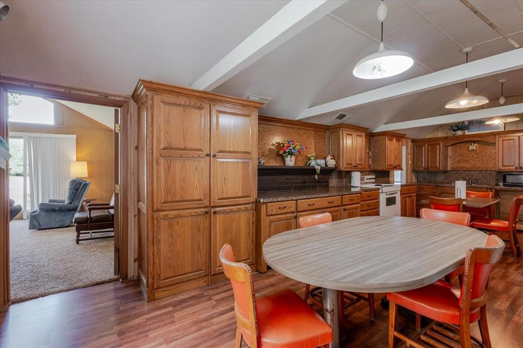 Constantin Park Lake - Residential