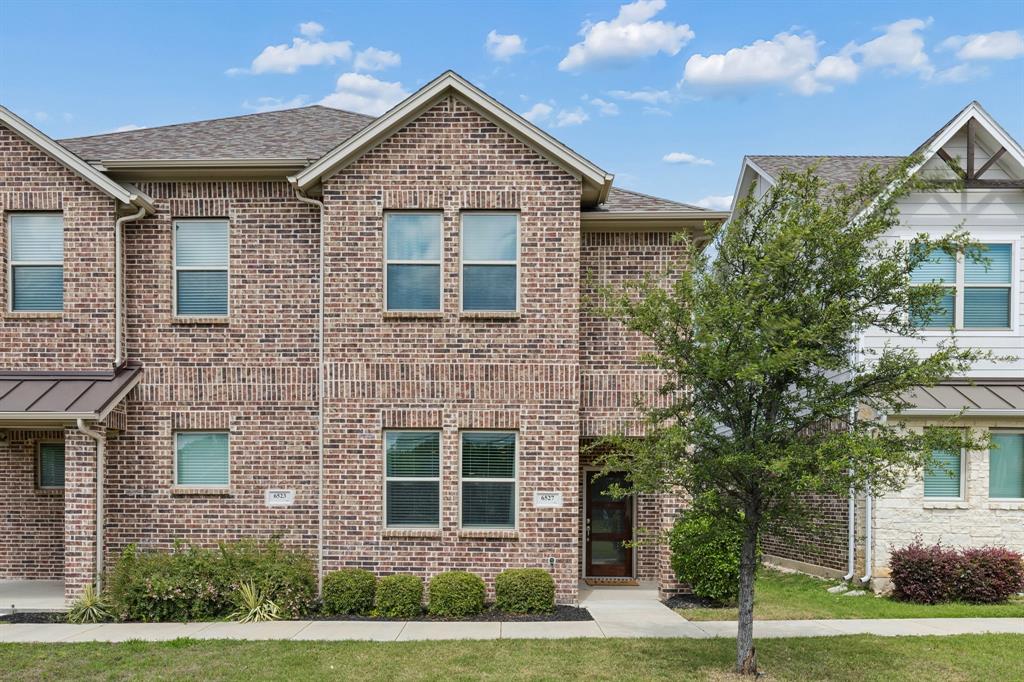 Red Eagle Place - Residential