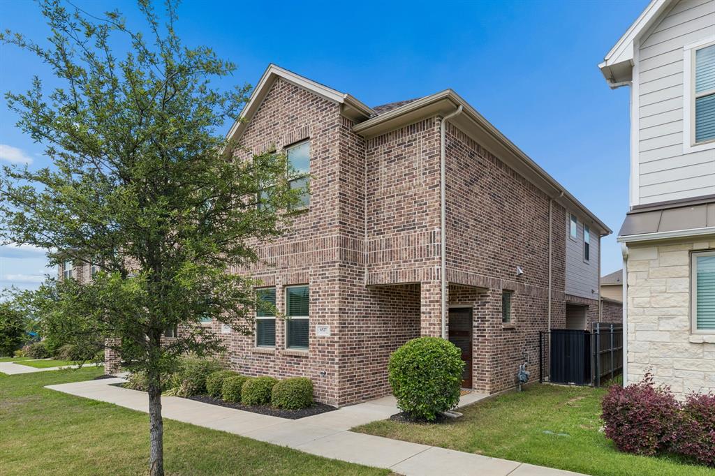 Red Eagle Place - Residential
