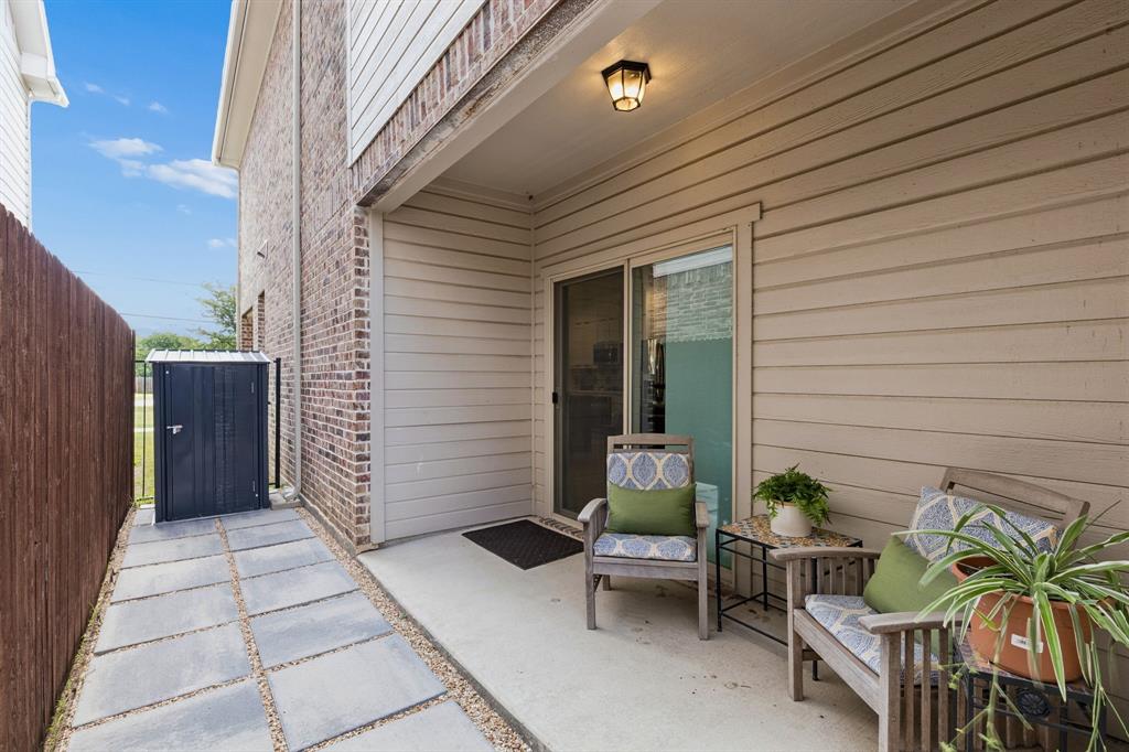 Red Eagle Place - Residential
