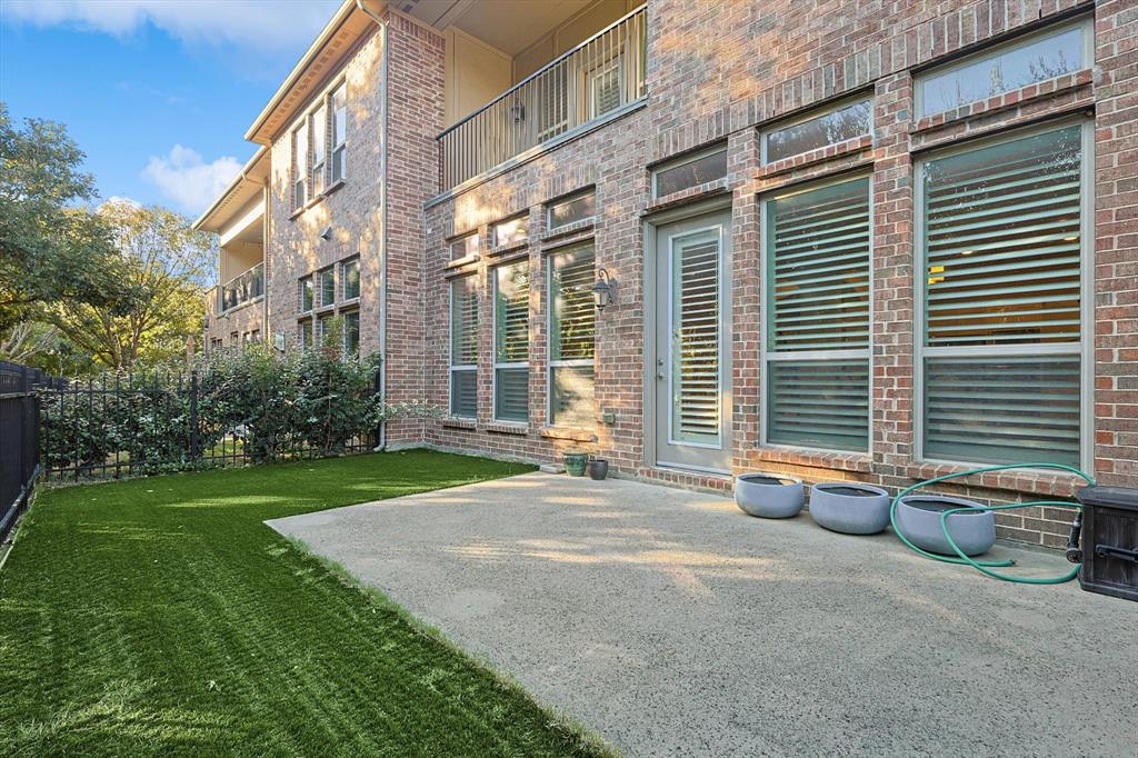 The Shops At Prestonwood Ph 1 - Residential