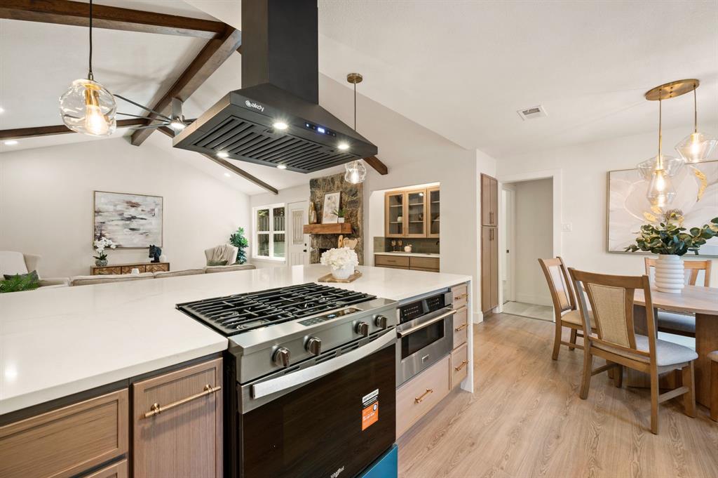 Castle Oaks - Residential