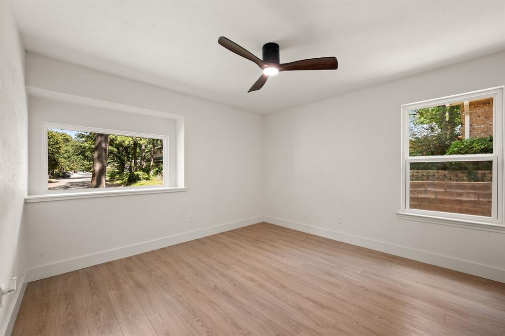 Castle Oaks - Residential