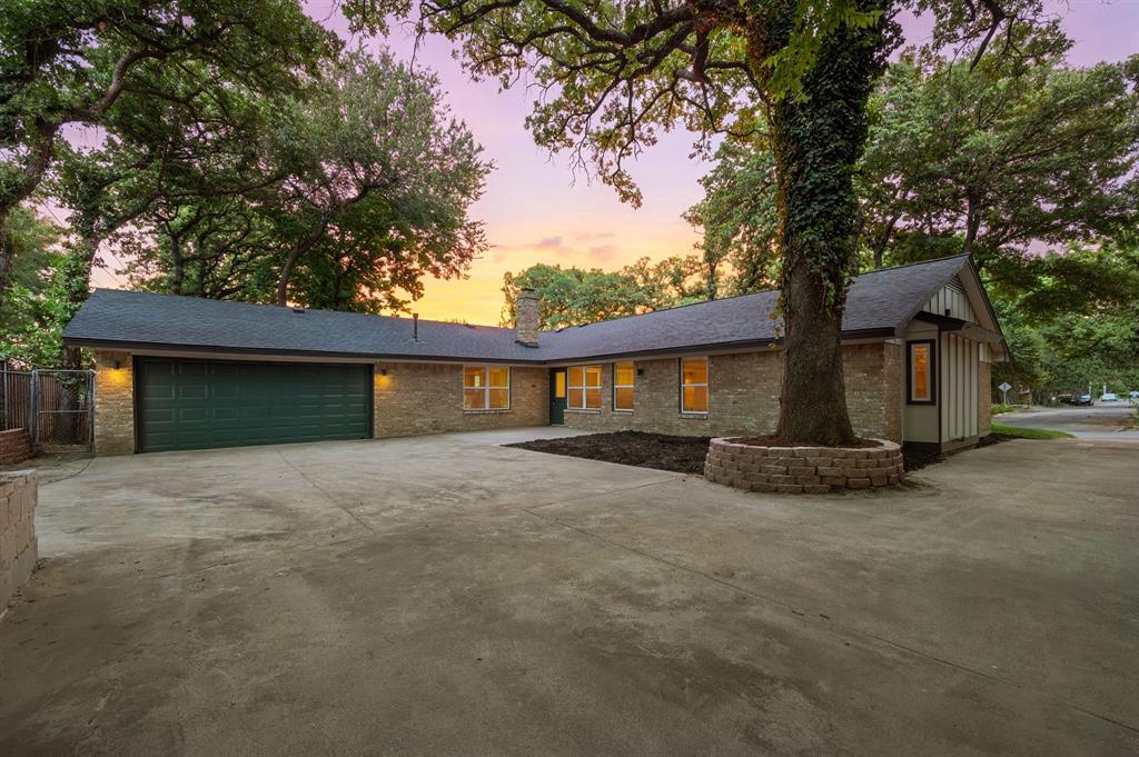 Castle Oaks - Residential