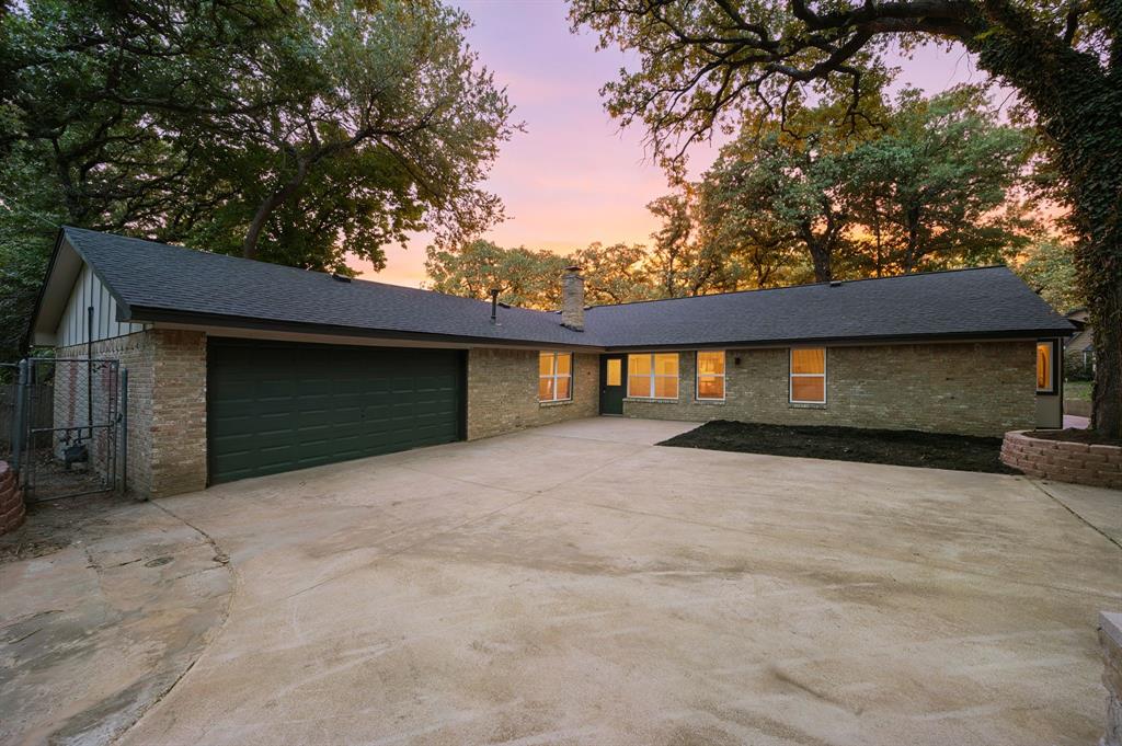 Castle Oaks - Residential
