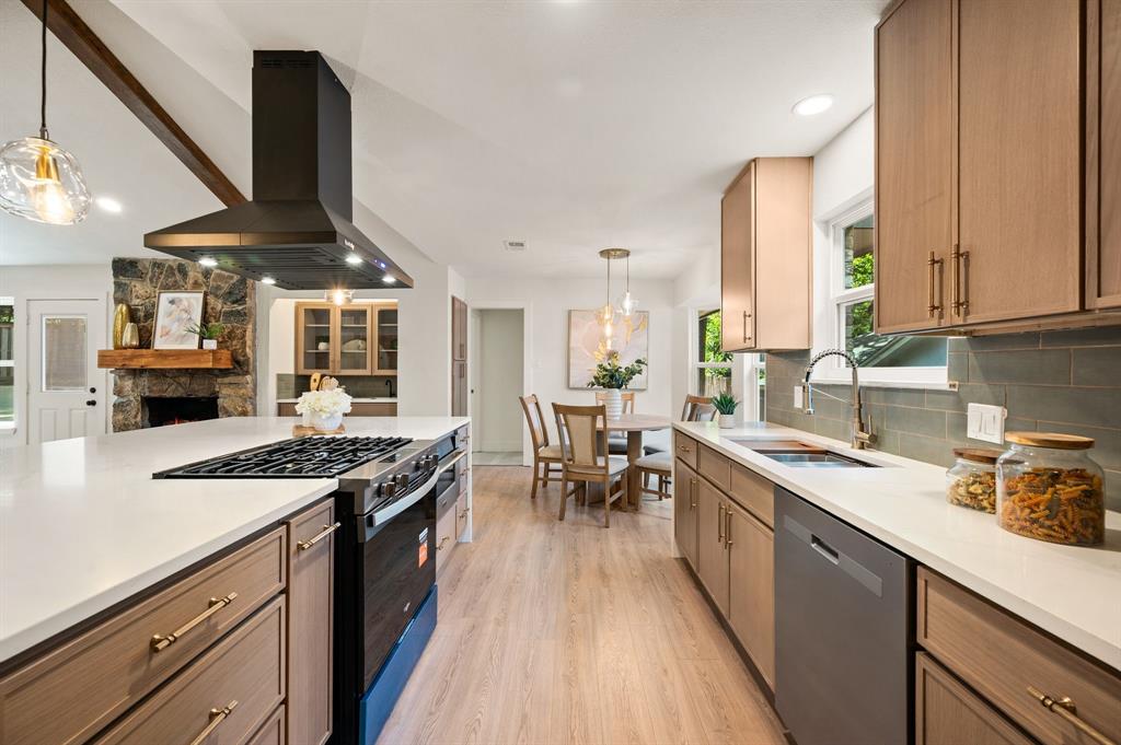 Castle Oaks - Residential