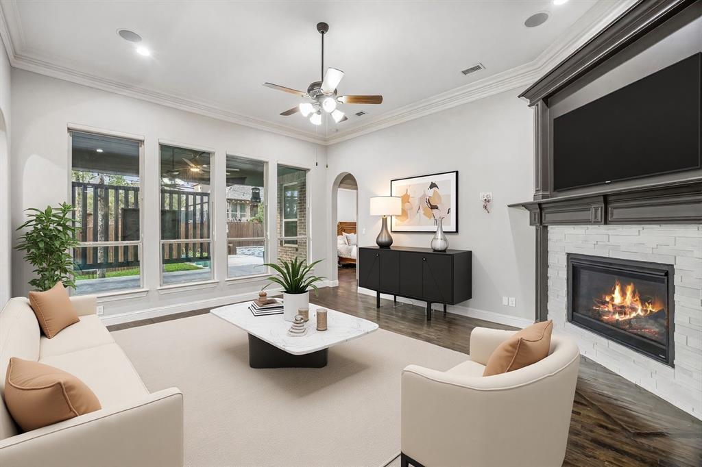 Waters Edge At Hogans Glen Pha - Residential