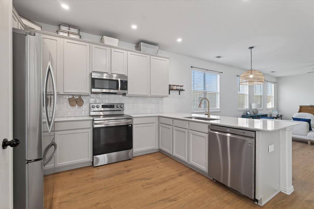 Creek Village At Providence - Residential