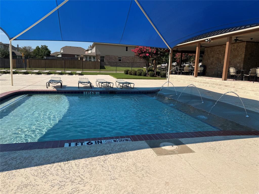Vista West - Residential