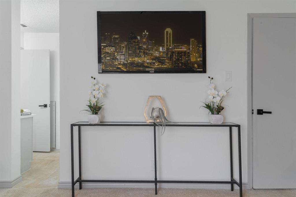 Woodhaven Condo - Residential