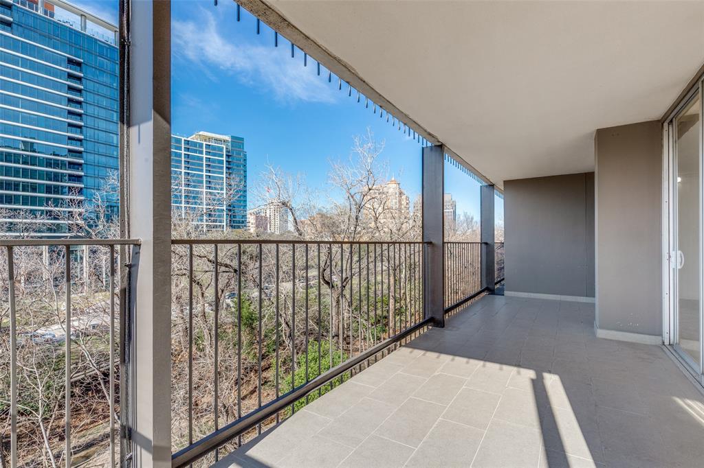 Park Towers Condo - Residential