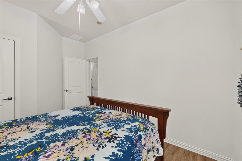 Enclave At Wooded Creek - Residential