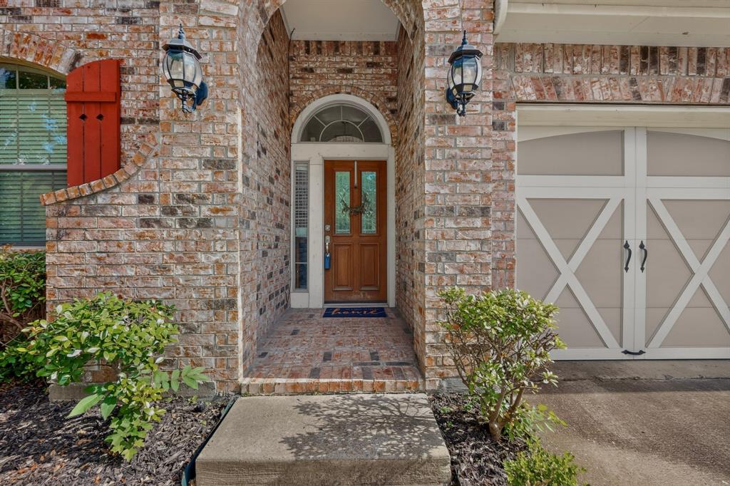 Enclave At Wooded Creek - Residential