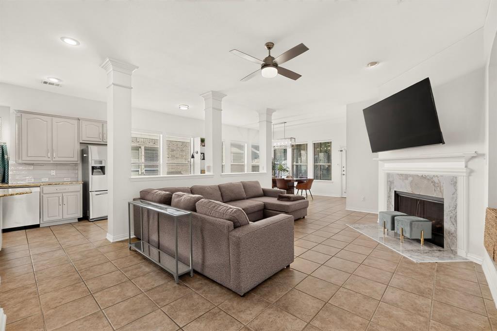 Enclave At Wooded Creek - Residential