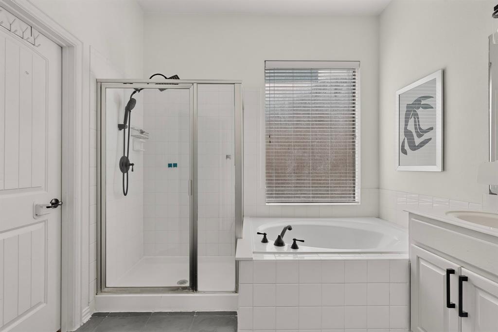 Enclave At Wooded Creek - Residential