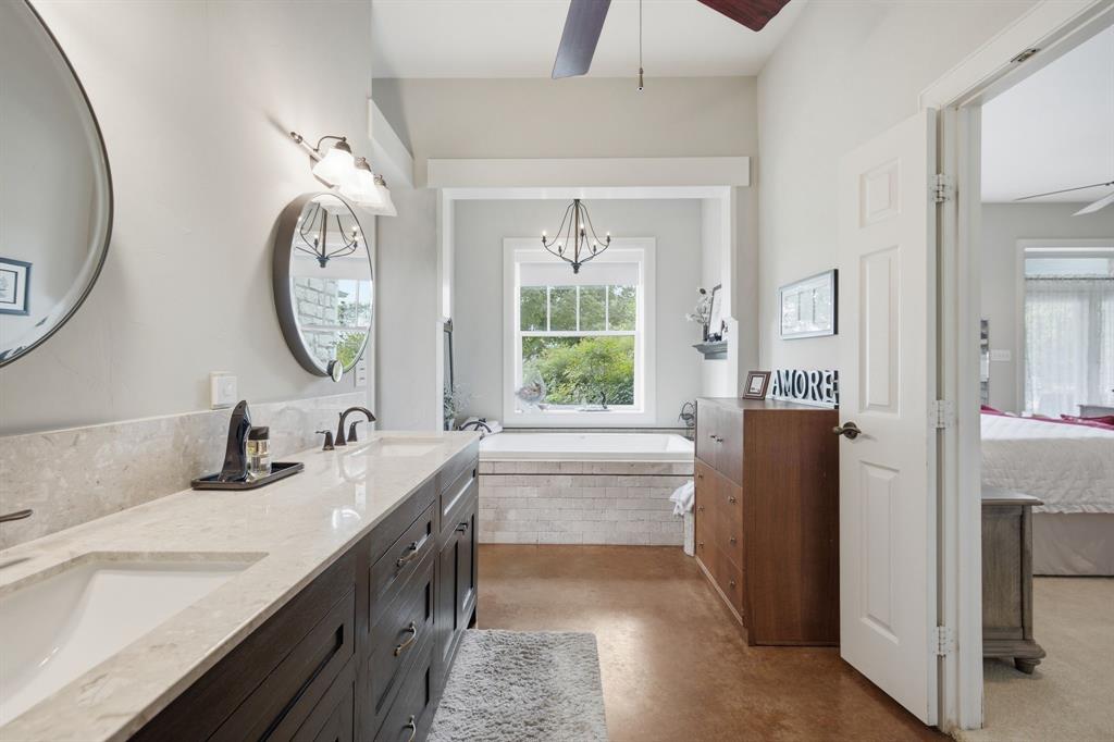 Bentwater On Lake Granbury Sec Two - Residential
