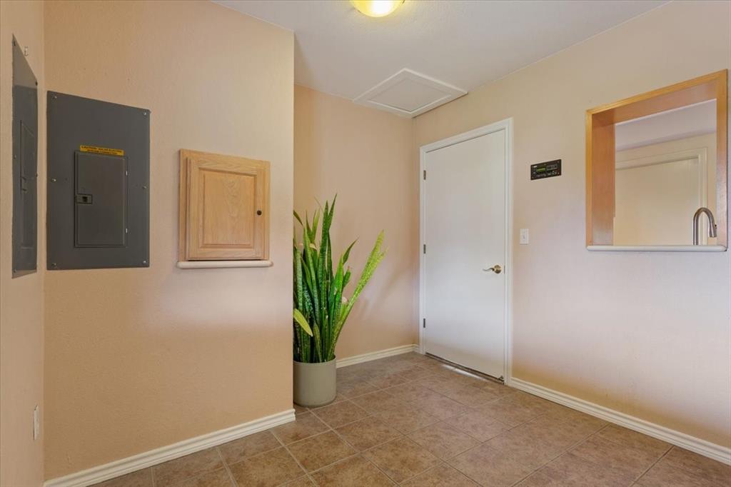 S1996 LAKEWOOD HARBOR VLG - Residential