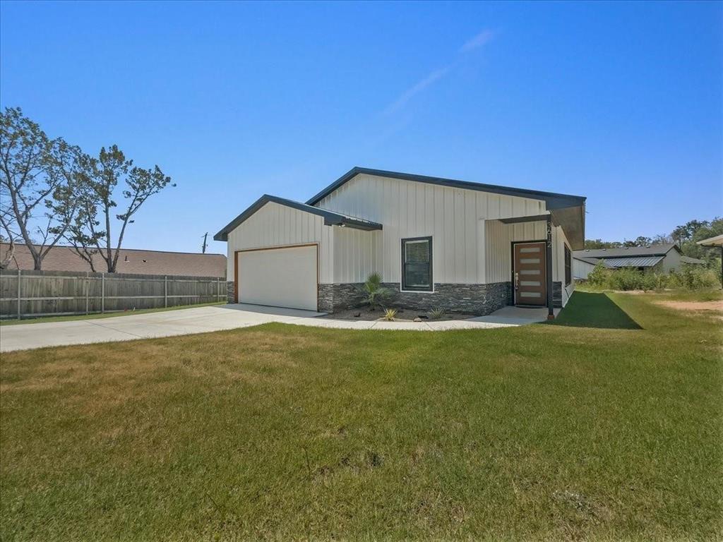 ALSO FOR LEASE***NEW CONSTRUCTION COMPLETED*** SHORT DISTANCE TO LAKE GRANBURY; LOCATED ON SOUTH SIDE OF THE LAKE OFF 144. FEATURES INCLUDES: SMART HOME FEATURES, SPRAY FOAM INSULATION, STEEL ROOF AND STEEL SIDING FOR ENERGY EFFICIENT HOME. OPEN KITCHEN INCLUDES: NINE FOOT CEILINGS, WHITE CUSTOM SHAKER CABINETS WITH UPPER GLASS DOORS, ISLAND WITH FARM SINK AND SITTING AREA FOR 3 CHAIRS, PENDANT LIGHTING, GRANITE COUNTERTOPS, WALK IN PANTRY WITH ELECTRIC, NEW FRIGIDAIRE APPLIANCES, DOWN DRAFT VENTED TO EXTERIOR AND RECESSED ACCENT LIGHTING. DINING ROOM IS BRIGHT AND SPACIOUS AND WITH A MODERN CHANDELIER AND BUILT IN COFFEE OR JUICE BAR WITH QUARTZ COUNTERTOP AND A MINI FRIDGE. FLOORING IS RIVER FRONT WARM ONYX LUXURY PLANK WHICH RUNS THROUGHOUT THE MAIN LIVING AREAS OF THE HOME, LAUNDRY ROOM AND PRIMARY BEDROOM. LUSH CARPET WITH UPGRADED PAD IN SECONDARY BEDROOMS. LUXURY PRIMARY BATHROOM FEATURES: DESIGNER TILES AND GLASS SHOWER, DUAL SINKS WITH WHITE CUSTOM CABINETS AND QUARTZ COUNTERS, DELTA FIXTURES AND LARGE 20 INCH X 20 INCH CLASSIC TILE FLOORS AND TWO POCKET DOORS INTO THE LARGE CLOSET AND MAIN BEDROOM. FULLY SODDED FRONT YARD AND BACK YARD. 13-FOOT BY 8-FOOT WOOD DECK ON BACK OF HOME. THE ENERGY EFFICIENT ITEMS INCLUDE: HVAC WITH HEAT PUMP, STEEL ROOF WITH TRUSSES, INSULATED ATTIC WITH EXTRA STORAGE ROOM AVAILABLE. UNDER ONE FORTH OF A MILE TO PRIVATE GRANBURY LAKE ENTRANCE, PARK, PICNIC AREA, FISHING AT LAKESIDE, ACCESS TO BOAT RAMP & COMMUNITY POOL. BOAT RENTALS NEARBY. COMPLETELY FENCED YARD. MORE PHOTOS TO COME. OWNER MAY BE OPEN TO OWNER FINANCE WITH THE RIGHT TERMS. COMES WITH A 10-2-1 HOME WARRANTY.