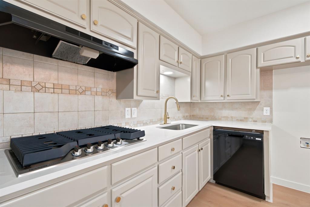 Meadowbrook Estates Add - Residential