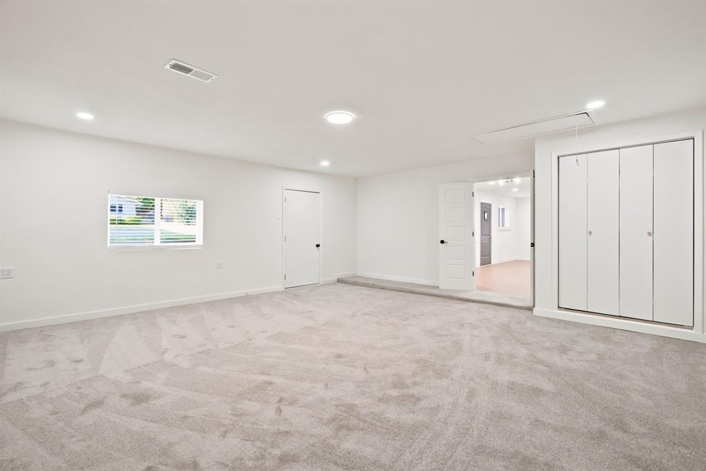Meadowbrook Estates Add - Residential