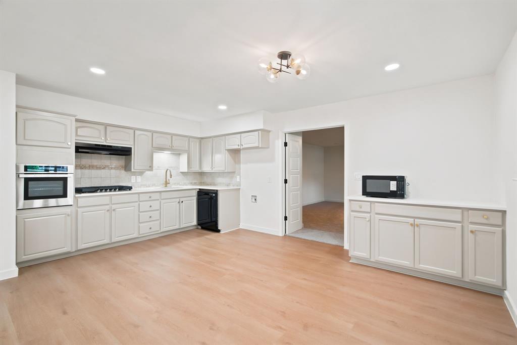 Meadowbrook Estates Add - Residential