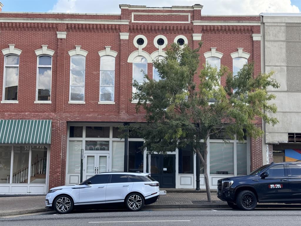 Downtown - Commercial Sale