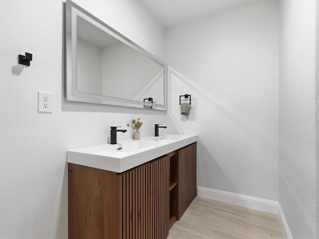 Toler Bay 02 - Residential