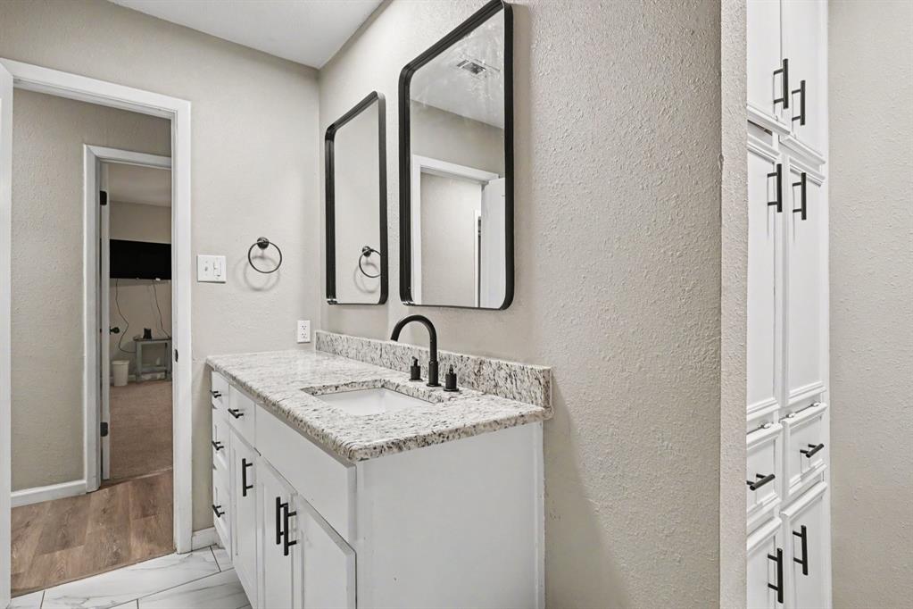 Village Creek Estates Addition - Residential