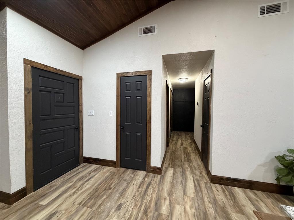 Crestwood - Residential